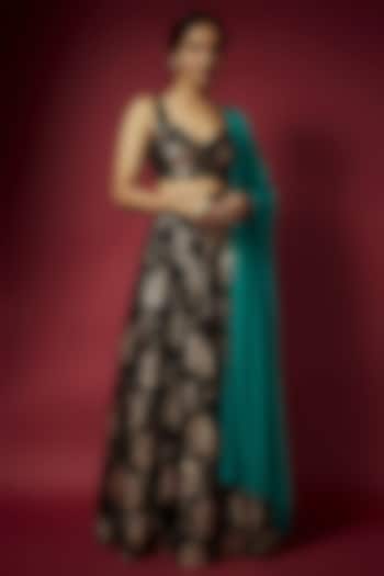Black Metallic Polyester Foil Printed Lehenga Set by Phatakaa at Pernia's Pop Up Shop