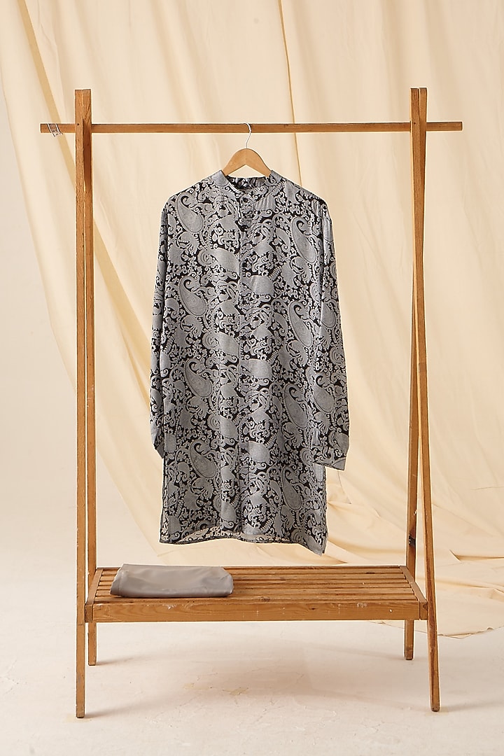 Grey Printed Kurta Set by Project Bandi at Pernia's Pop Up Shop