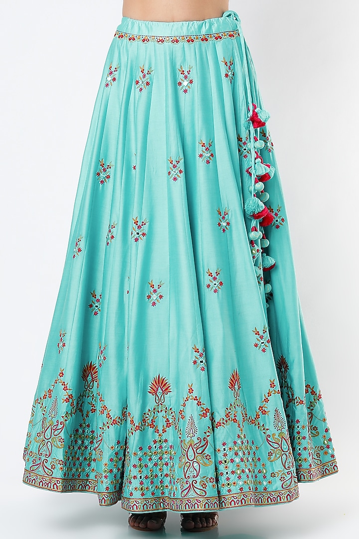Caribbean Blue Embroidered Wedding Lehenga Set by Punit Balana at Pernia's Pop Up Shop