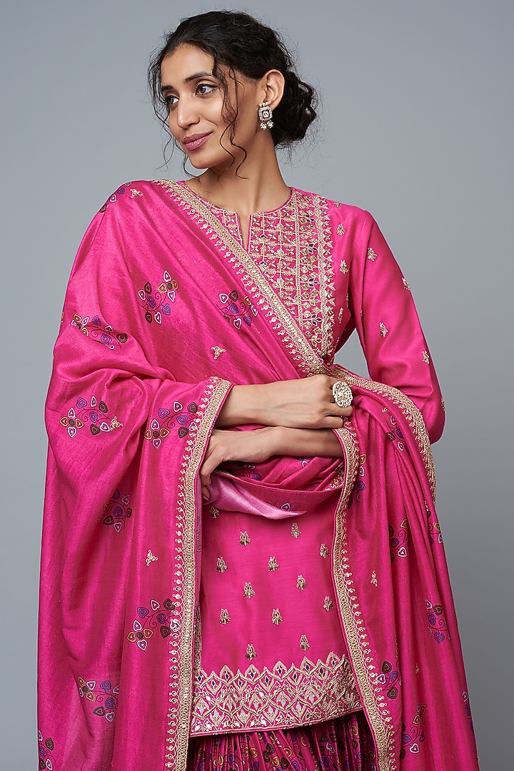Fuchsia Chanderi Silk Embroidered Gharara Set by Punit Balana at Pernia's Pop Up Shop