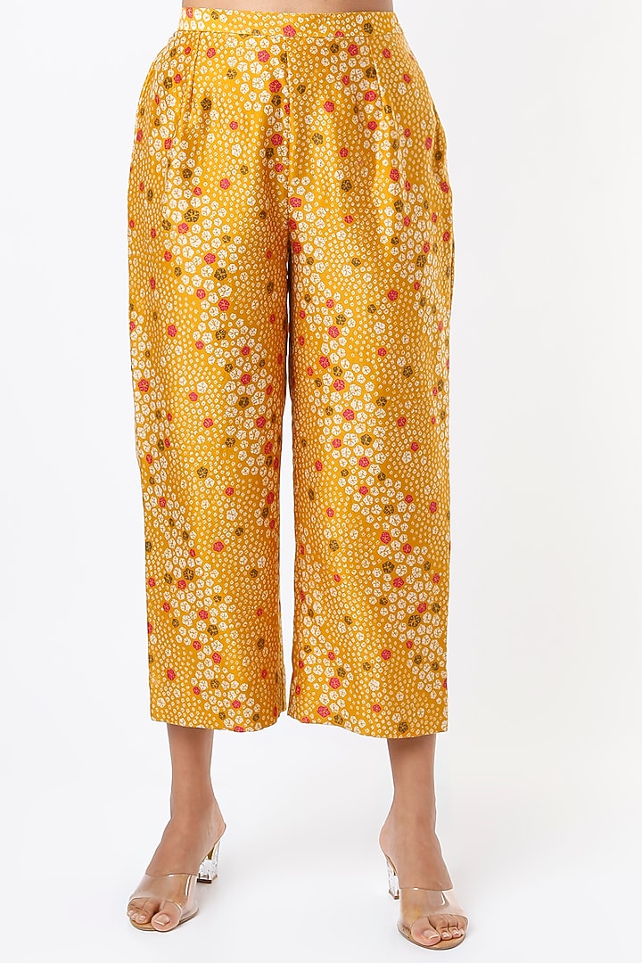 Mustard Embroidered Kurta Set by Punit Balana at Pernia's Pop Up Shop