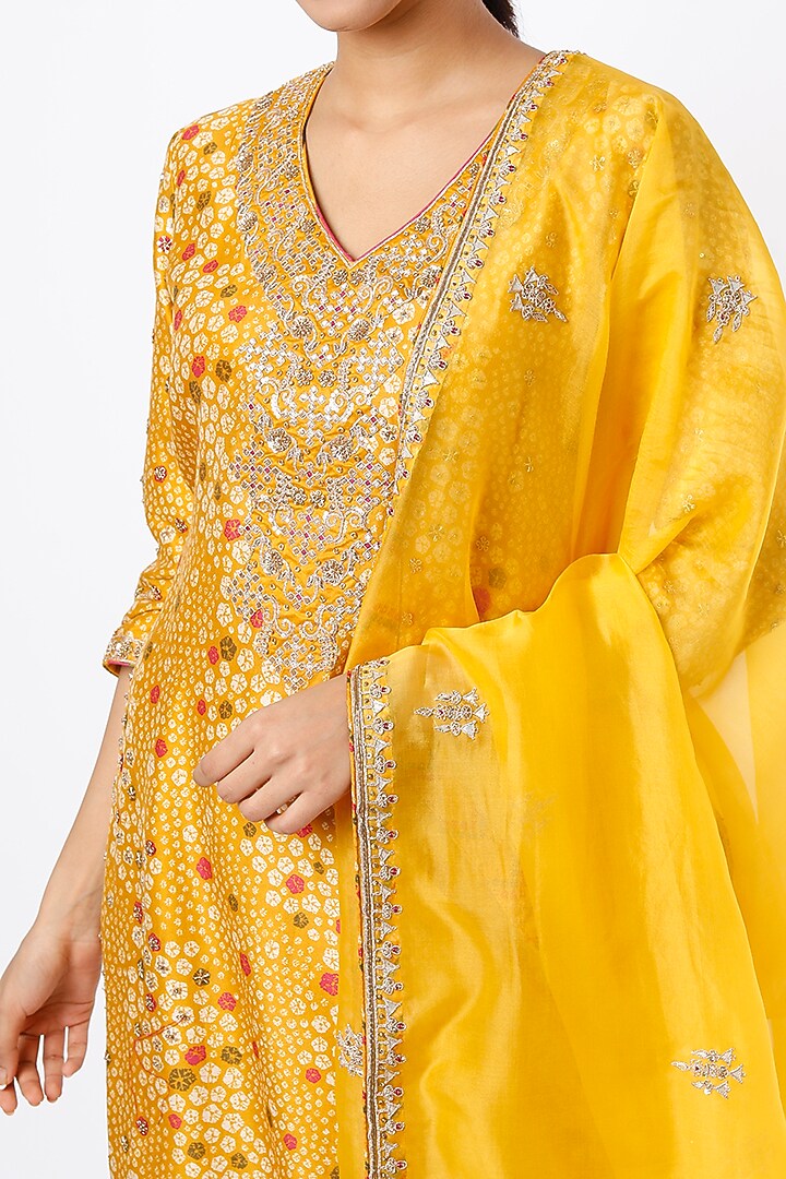 Mustard Embroidered Kurta Set by Punit Balana at Pernia's Pop Up Shop