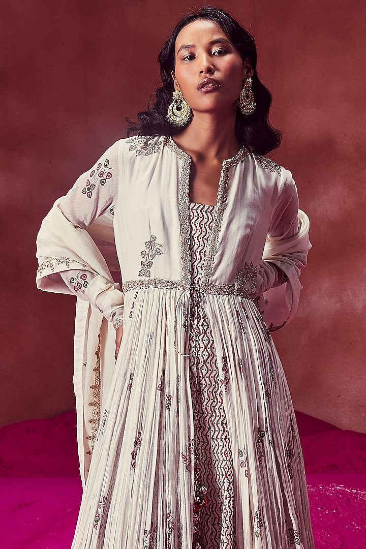Ivory Chanderi Silk Printed & Embroidered Wedding Anarkali Set by Punit Balana at Pernia's Pop Up Shop