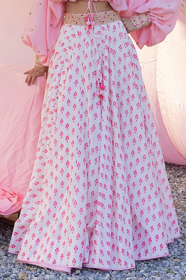 Ivory & Masoom Gulabi Silk Chanderi Motif Printed Wedding Lehenga Set by Punit Balana at Pernia's Pop Up Shop