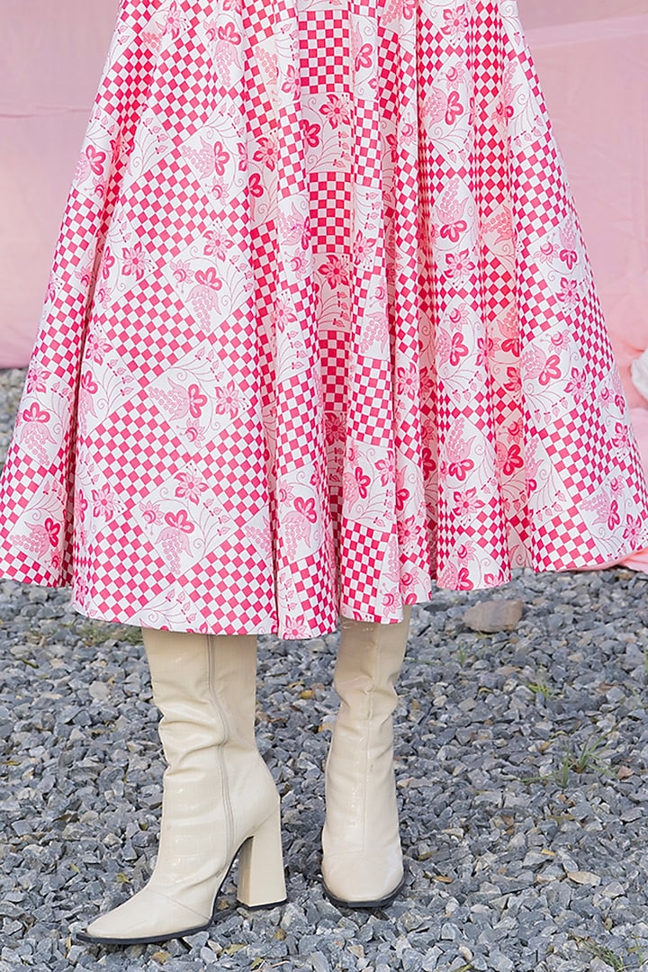 Ivory & Masoom Gulabi Silk Chanderi Checkered Printed Skirt Set by Punit Balana at Pernia's Pop Up Shop