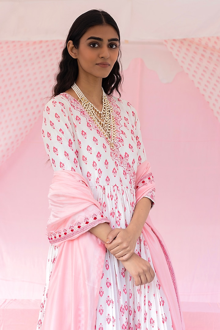 Ivory & Masoom Gulabi Chanderi Silk Printed Angrakha Kalidar Wedding Anarkali Set by Punit Balana at Pernia's Pop Up Shop