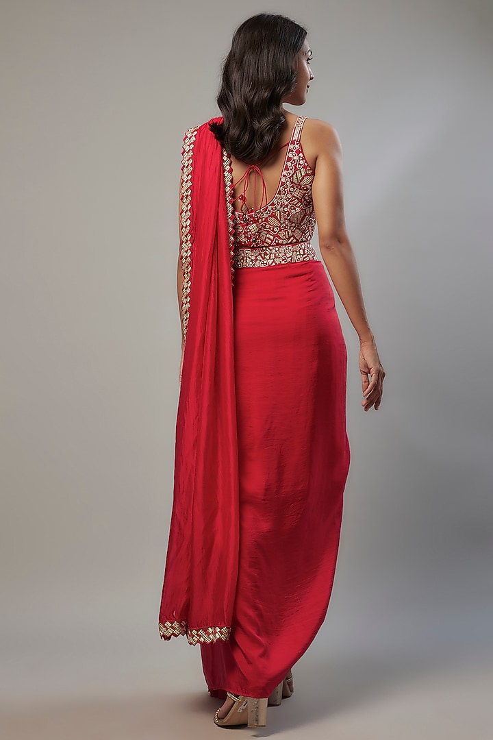 Red Pure Silk Resham Patch Embroidered Draped Wedding Saree Set by Punit Balana at Pernia's Pop Up Shop