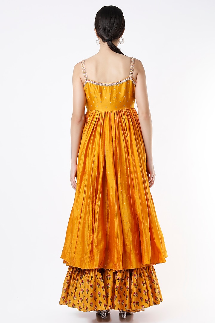 Mustard Embroidered Gharara Set by Punit Balana at Pernia's Pop Up Shop