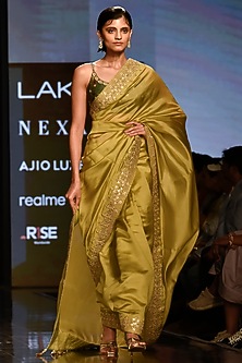 Dry Heena Green Embroidered Saree Set by Punit Balana-PUNIT BALANA