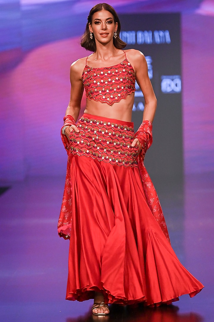 Red Silk Embroidered Skirt Set by Punit Balana at Pernia's Pop Up Shop