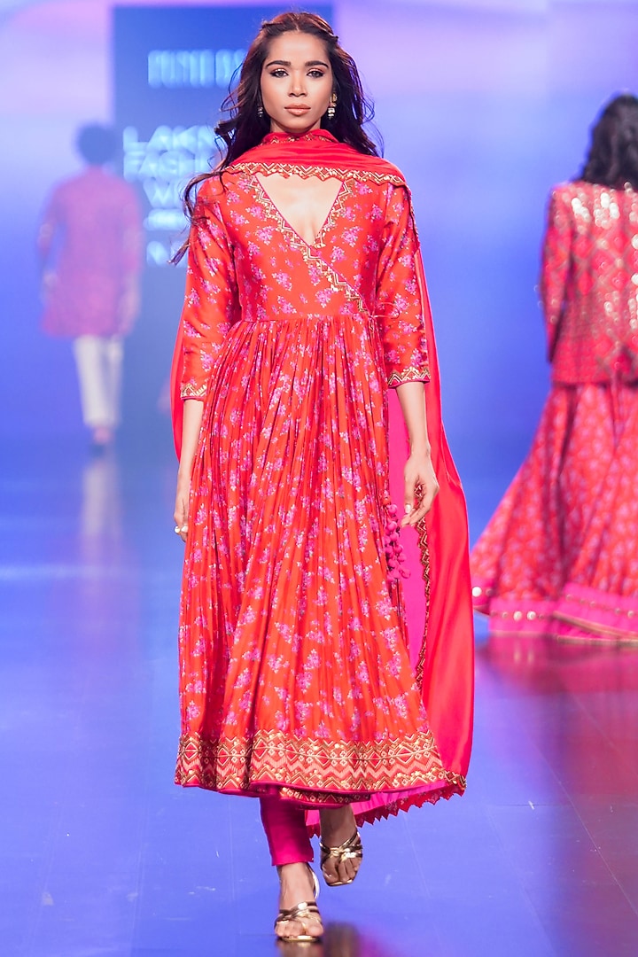 Red Chanderi Silk Printed & Embroidered Wedding Anarkali Set by Punit Balana at Pernia's Pop Up Shop