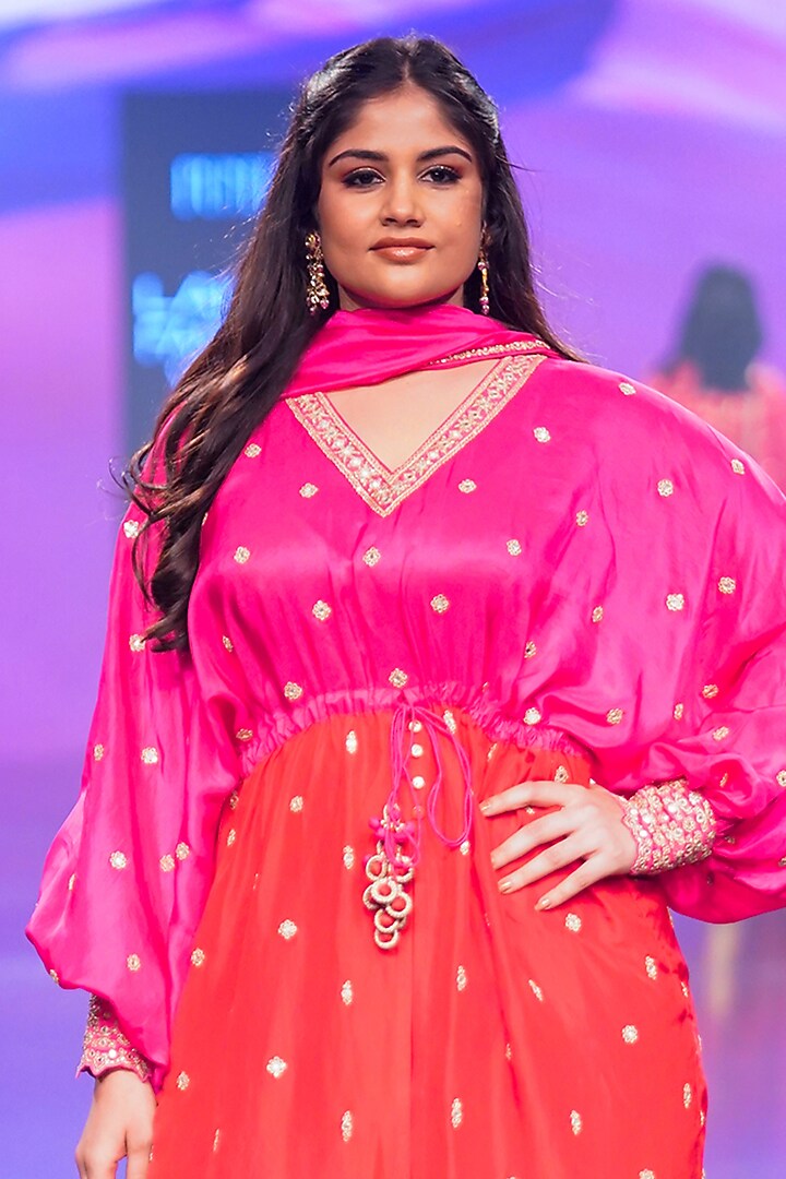 Red & Pink Silk Embroidered Tunic Set by Punit Balana at Pernia's Pop Up Shop