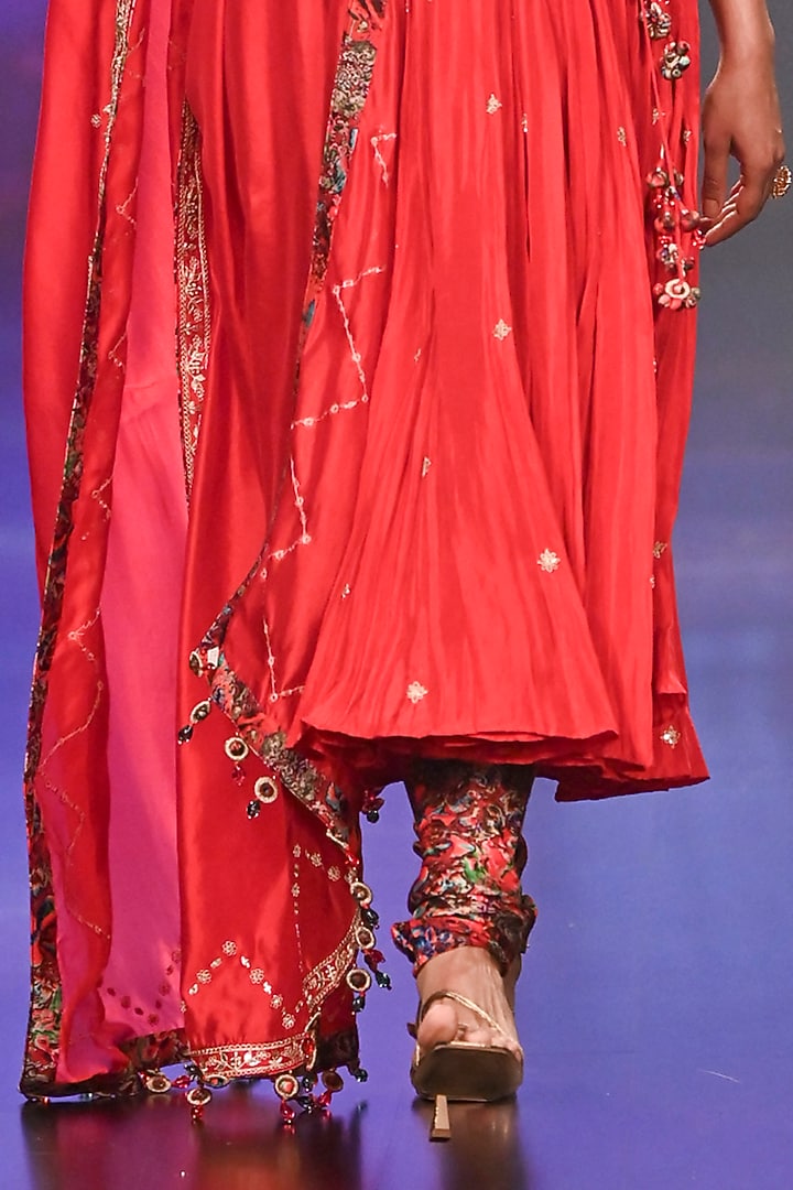 Red Silk Embroidered Angrakha Kurta Set by Punit Balana at Pernia's Pop Up Shop