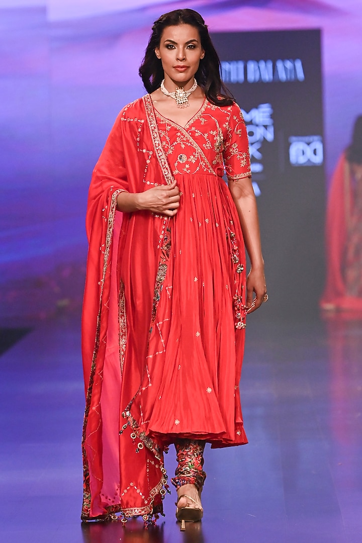 Red Silk Embroidered Angrakha Kurta Set by Punit Balana at Pernia's Pop Up Shop