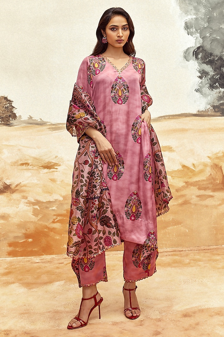 Dusky Pink Satin Silk Printed Kurta Set by Punit Balana at Pernia's Pop Up Shop