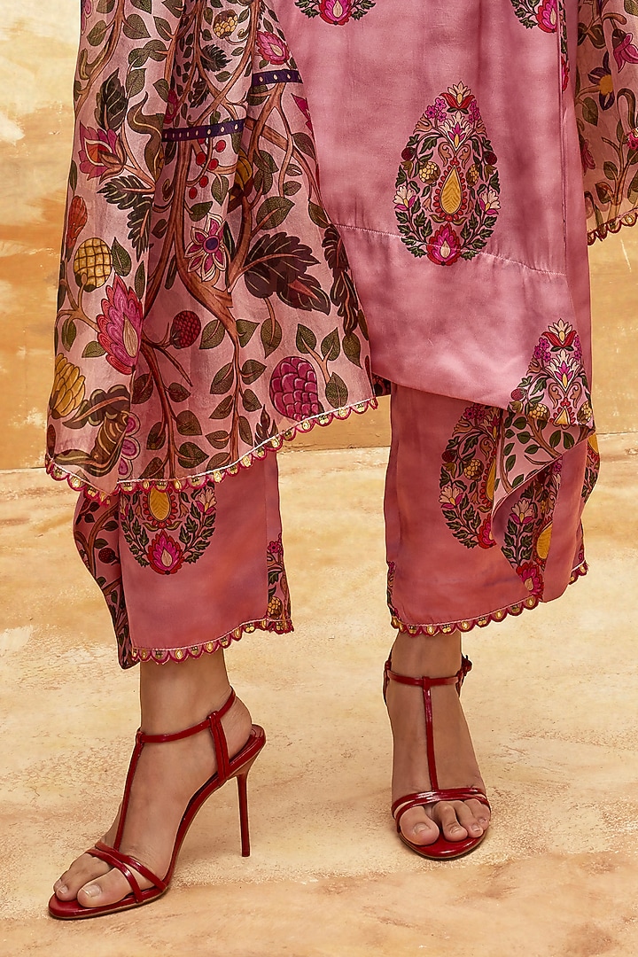 Dusky Pink Satin Silk Printed Kurta Set by Punit Balana at Pernia's Pop Up Shop