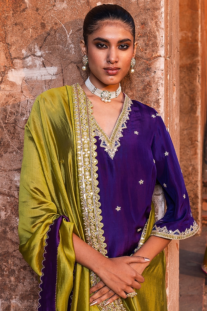 Baingan Purple Silk Embroidered Kurta Set by Punit Balana at Pernia's Pop Up Shop