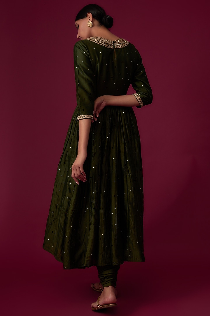 Olive Green Chanderi Silk Embroidered Wedding Anarkali Set by Punit Balana at Pernia's Pop Up Shop
