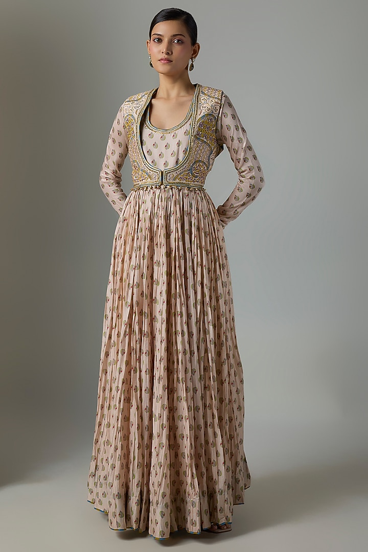 Buttercup Chanderi Silk Resham Embroidered Wedding Anarkali Set by Punit Balana at Pernia's Pop Up Shop