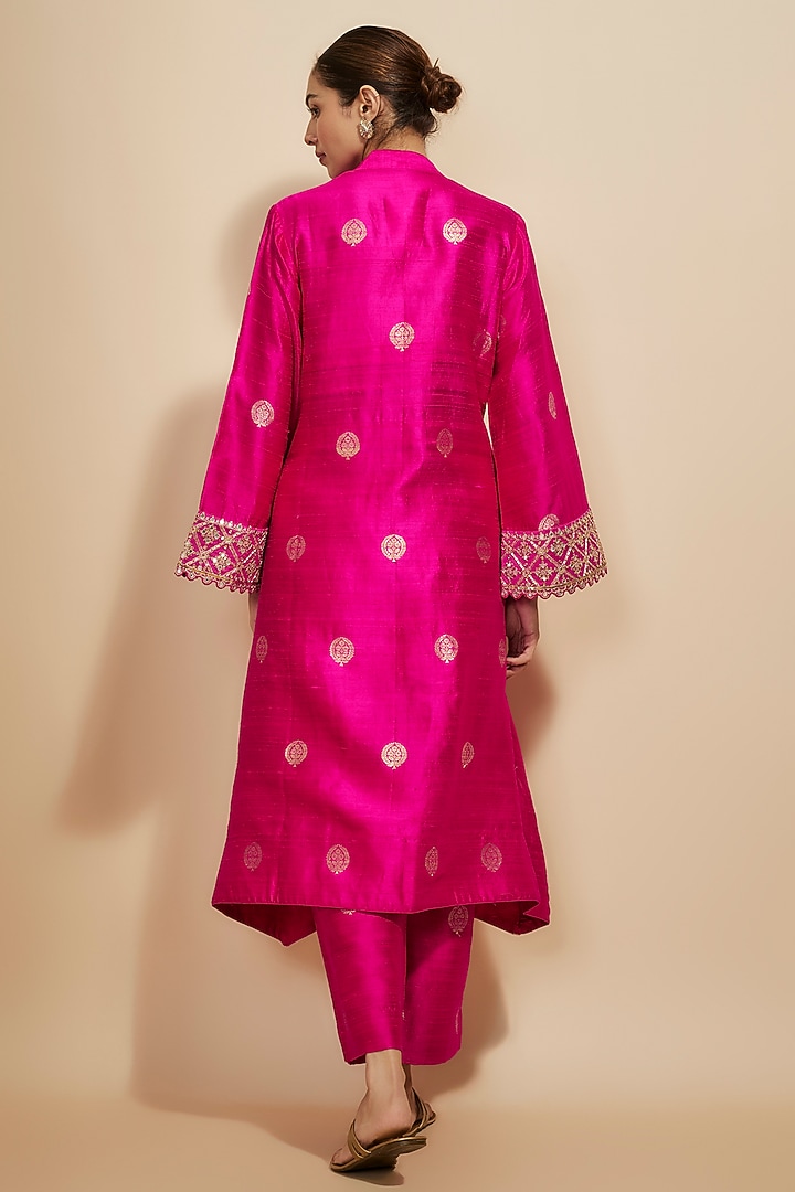 Moonga Raw Silk Marodi Work & Printed Kurta Set by Punit Balana at Pernia's Pop Up Shop