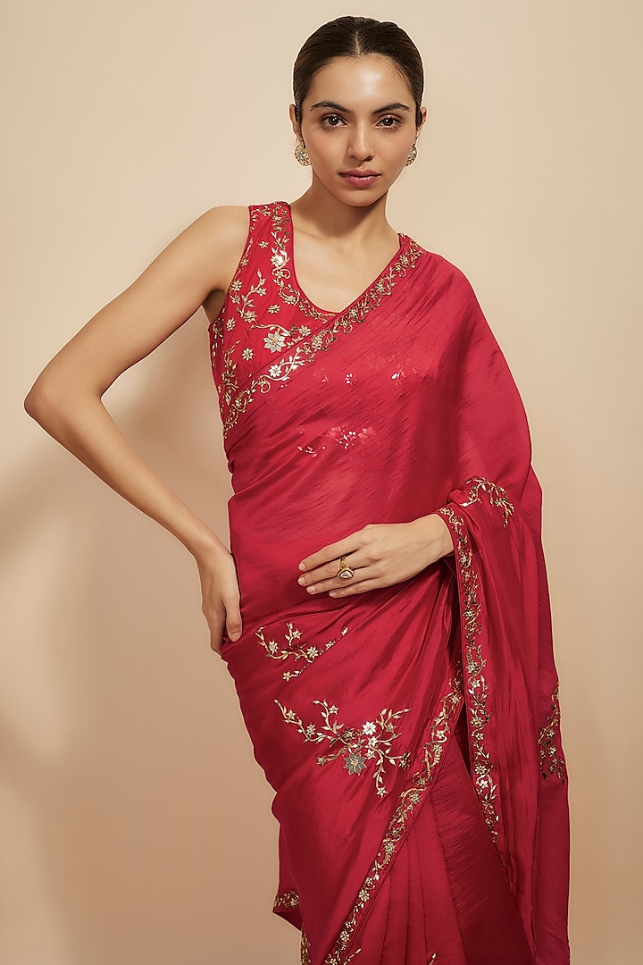 Red Organza Silk & Chanderi Silk Glass Work Wedding Saree Set by Punit Balana at Pernia's Pop Up Shop