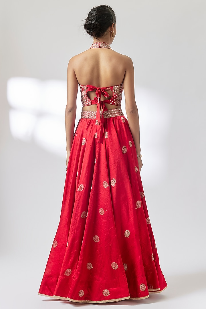 Red Banarasi Mirror Work Wedding Lehenga Set by Punit Balana at Pernia's Pop Up Shop