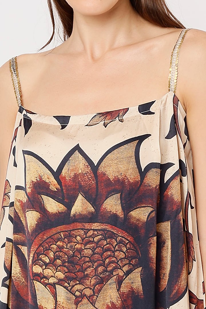 Beige Printed Kurta Set by Punit Balana at Pernia's Pop Up Shop