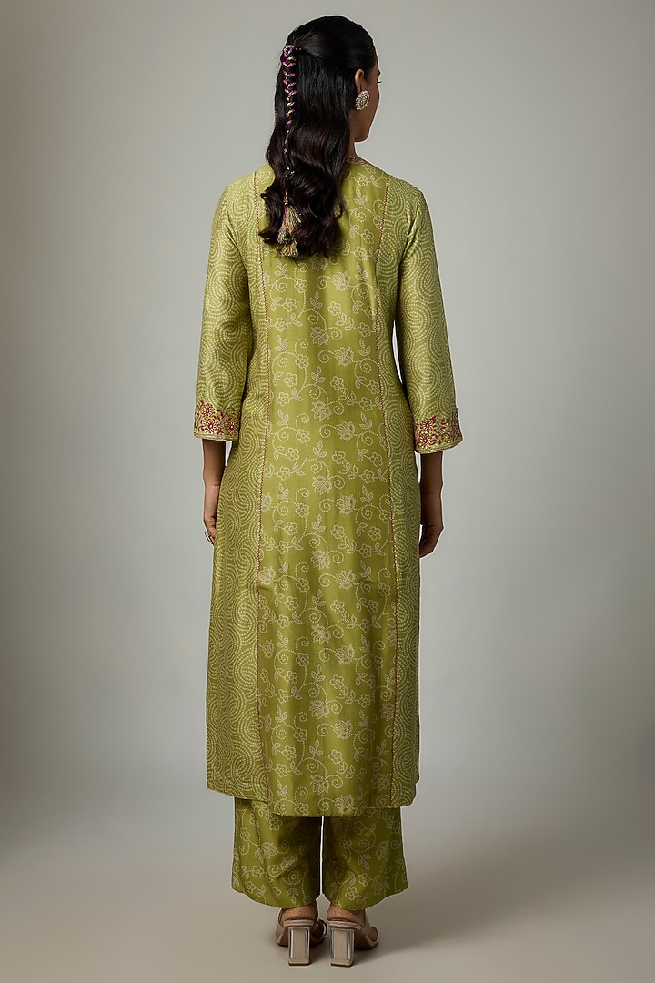 Heena Green Handloom Chanderi Bandhani Printed Kurta Set by Punit Balana at Pernia's Pop Up Shop