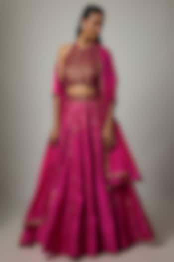Gulabi Gulaal Raw Silk Resham Embroidered Wedding Lehenga Set by Punit Balana at Pernia's Pop Up Shop