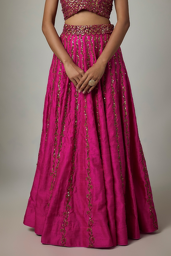 Gulabi Gulaal Raw Silk Resham Embroidered Wedding Lehenga Set by Punit Balana at Pernia's Pop Up Shop