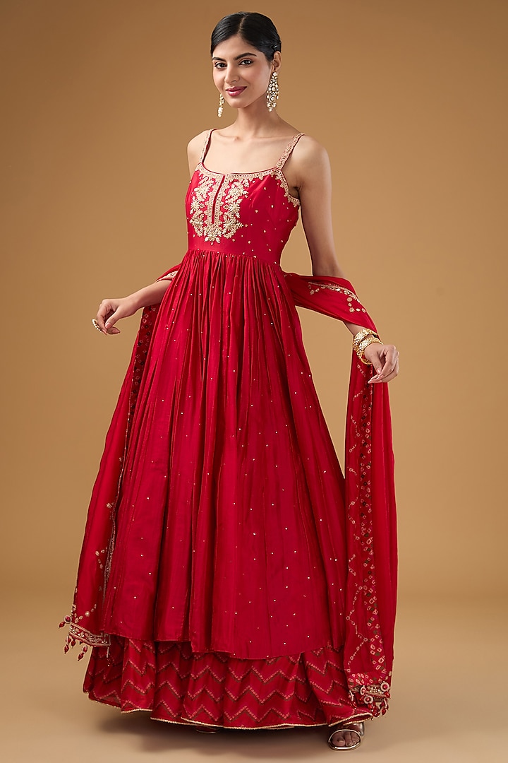 Red Chanderi Silk & Organza Silk Zardosi Work Anarkali Set by Punit Balana