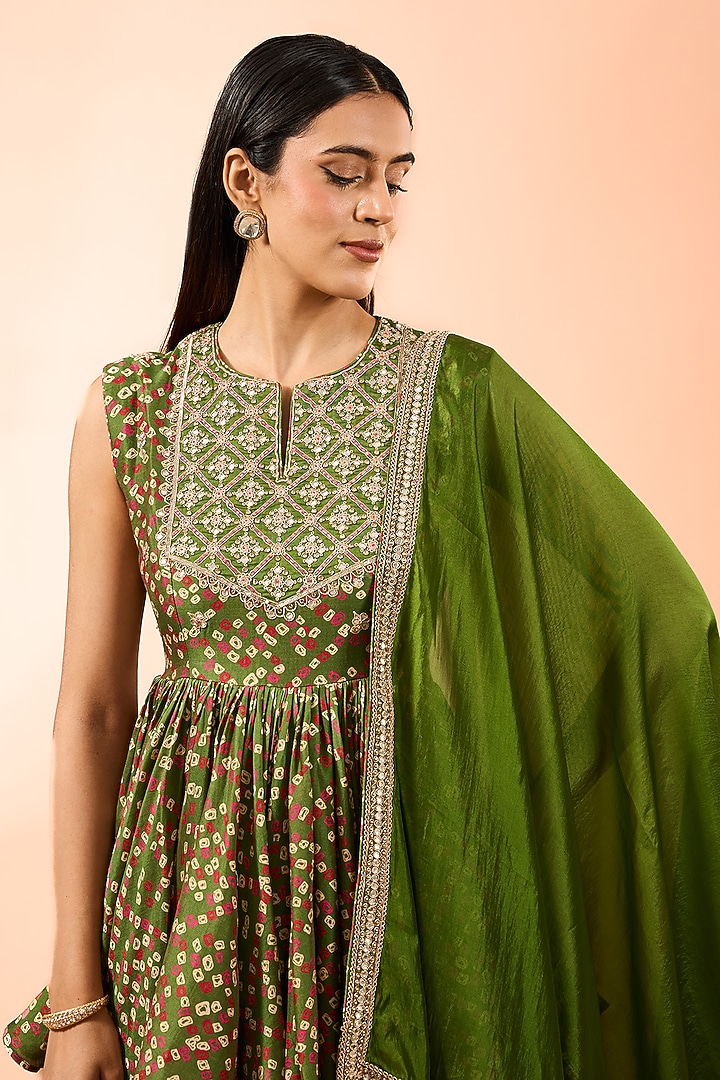 Green Silk Chanderi Bandhani Printed Gharara Set by Punit Balana at Pernia's Pop Up Shop