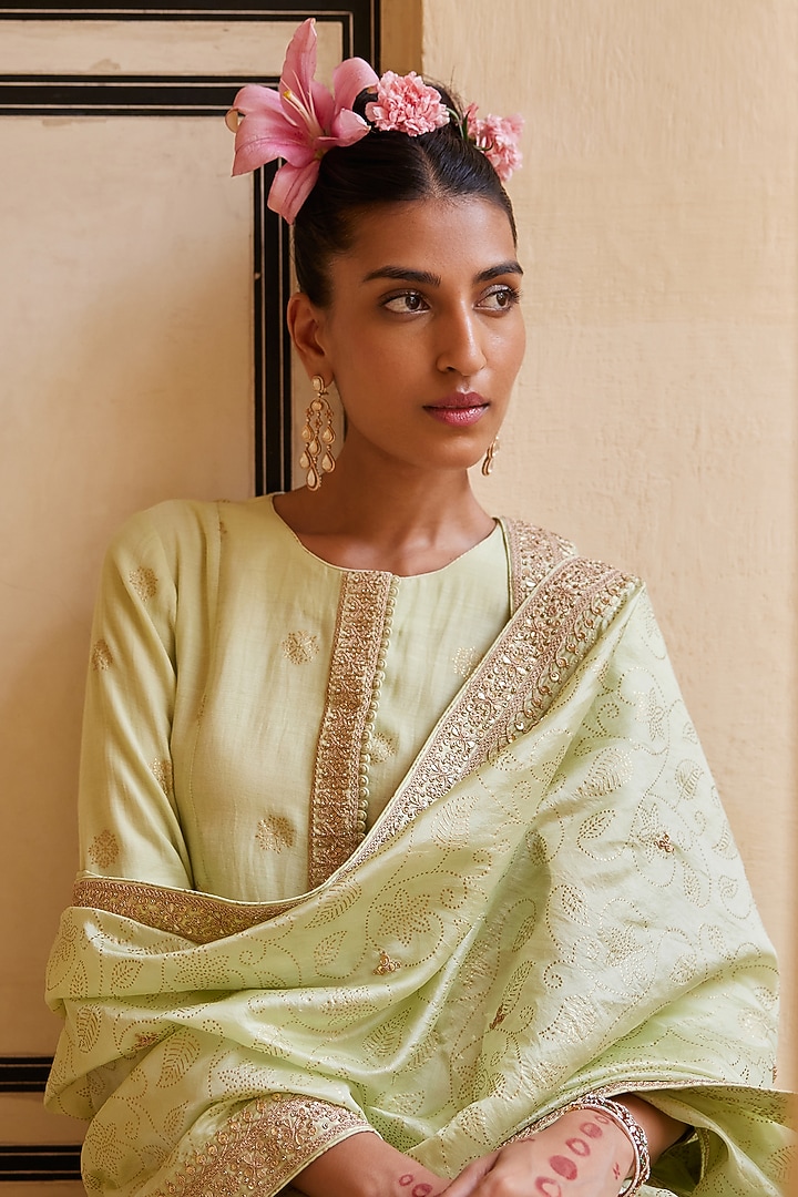 Mint Chanderi Silk & Organza Silk Embroidered Kurta Set by Punit Balana at Pernia's Pop Up Shop