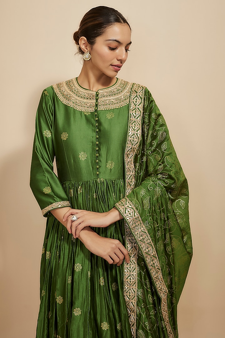 Green Handloom Chanderi & Organza Silk Zardosi Embroidered Wedding Anarkali Set by Punit Balana at Pernia's Pop Up Shop