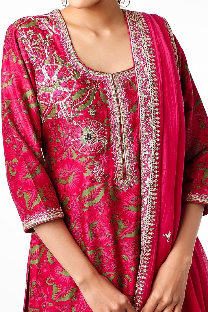 Cherry Red Digital Printed Kurta Set by Punit Balana at Pernia's Pop Up Shop
