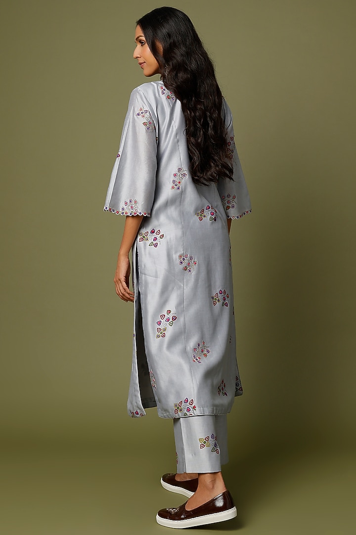 Grey Printed & Embroidered Kurta Set by Punit Balana at Pernia's Pop Up Shop