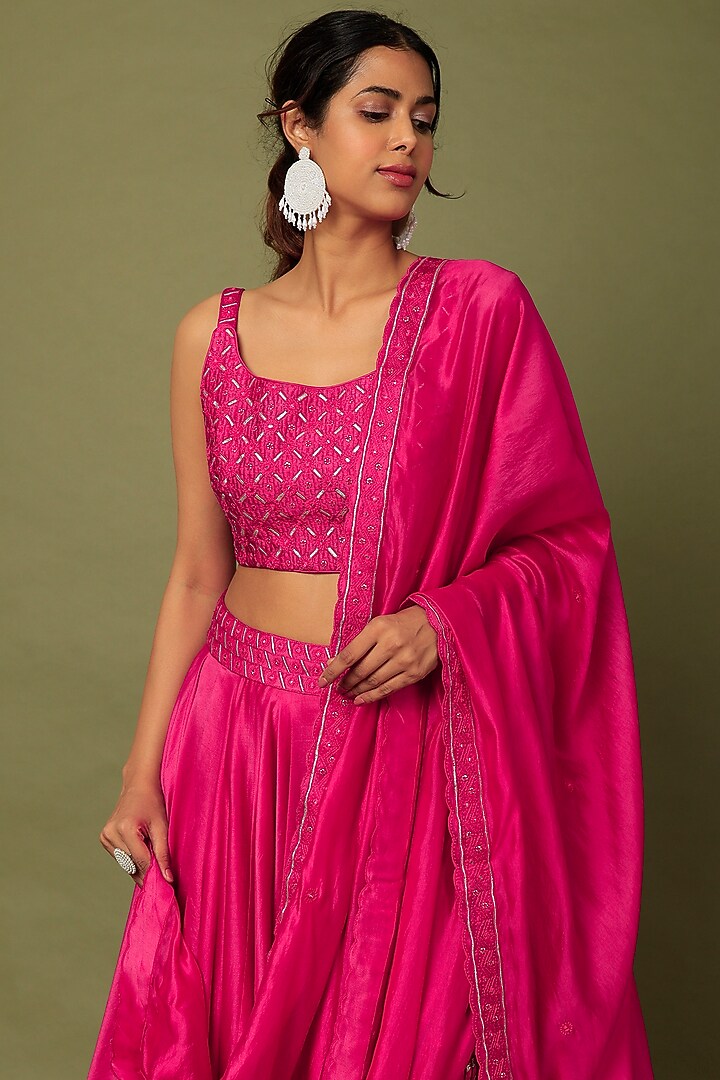 Rani Pink Chanderi Silk Wedding Lehenga Set by Punit Balana at Pernia's Pop Up Shop