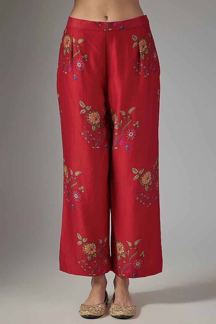Surkh Laal Chanderi Silk Resham Embroidered Kurta Set by Punit Balana at Pernia's Pop Up Shop