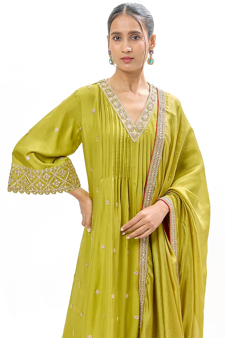 Heena Green Pure Silk Marodi Embroidered Choga Kurta Set by Punit Balana at Pernia's Pop Up Shop