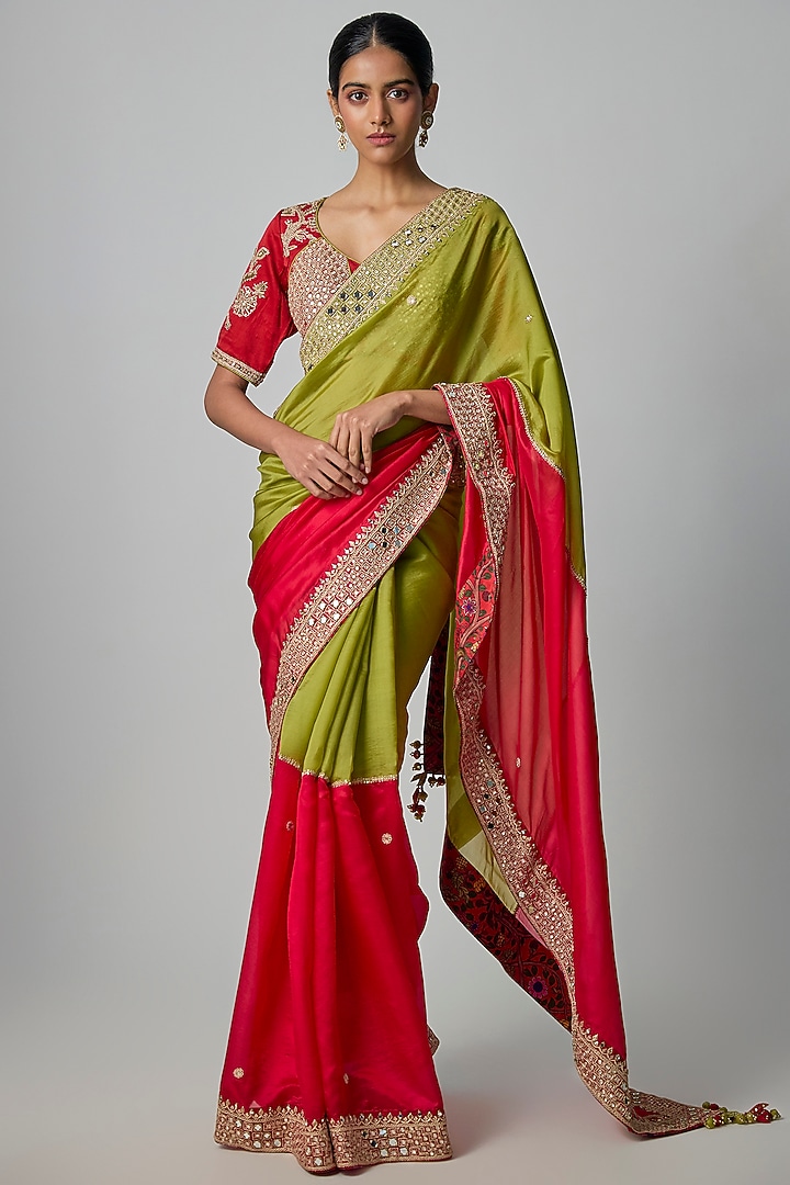 Surkh Lal-Colored Organza Silk Embroidered Reception Saree Set by Punit Balana at Pernia's Pop Up Shop
