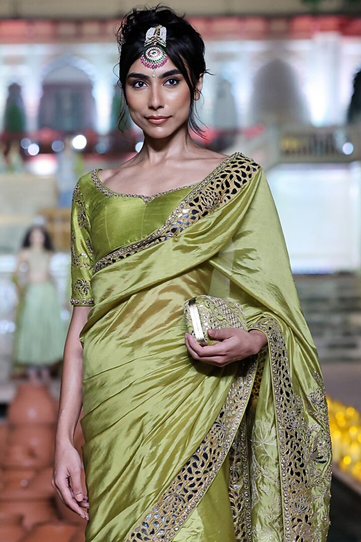 Dry Heena Green Organza Silk Patra Work Reception Saree Set by Punit Balana at Pernia's Pop Up Shop