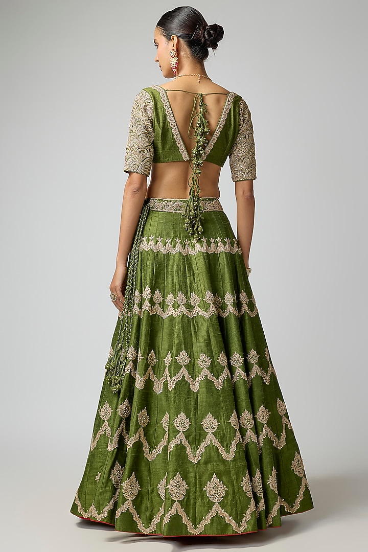 Green Raw Silk Embellished Bridal Lehenga Set by Punit Balana at Pernia's Pop Up Shop