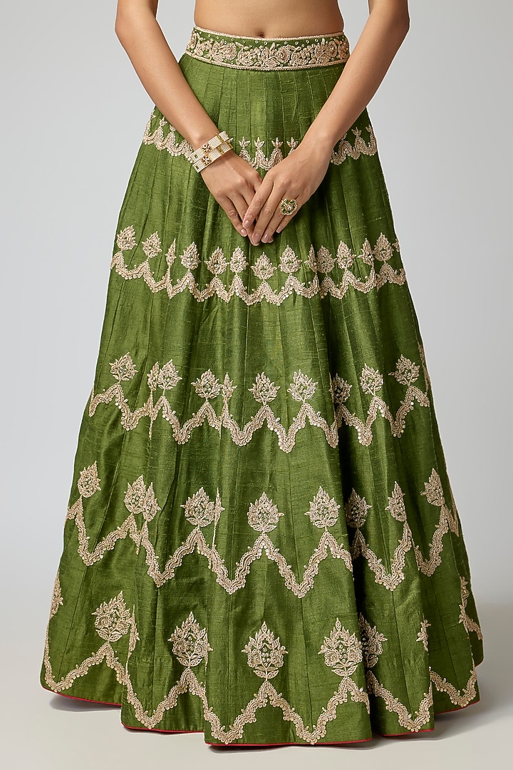Green Raw Silk Embellished Bridal Lehenga Set by Punit Balana at Pernia's Pop Up Shop