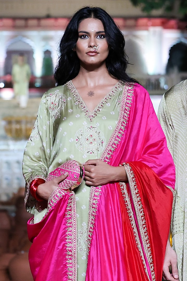 Heena Green Satin Silk Applique Embroidered Kurta Set by Punit Balana at Pernia's Pop Up Shop