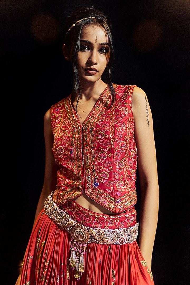 Surkh Laal Chanderi Silk Printed Wedding Lehenga Set by Punit Balana at Pernia's Pop Up Shop