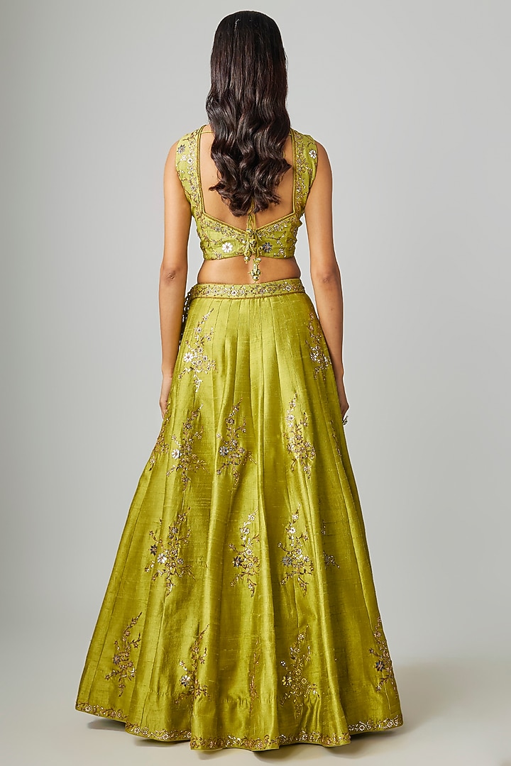 Dry Heena Green Raw Silk Foil Work Bridal Lehenga Set by Punit Balana at Pernia's Pop Up Shop