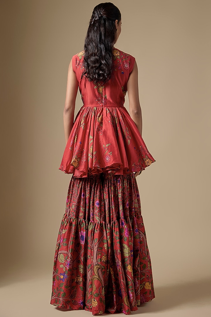Surkh Laal Chanderi Silk Printed Gharara Set by Punit Balana at Pernia's Pop Up Shop
