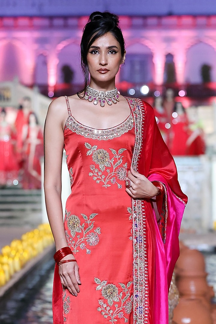 Surkh Laal Satin Silk Floral Boota Printed Kurta Set by Punit Balana at Pernia's Pop Up Shop