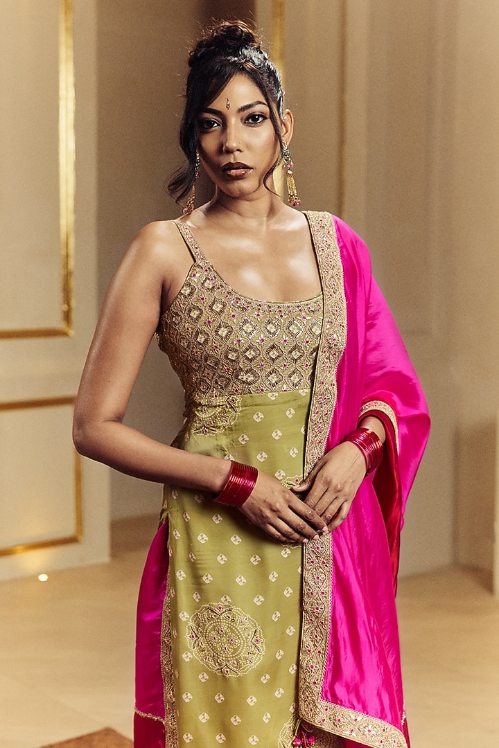 Heena Green Satin Silk Marodi Embroidered Kurta Set by Punit Balana at Pernia's Pop Up Shop