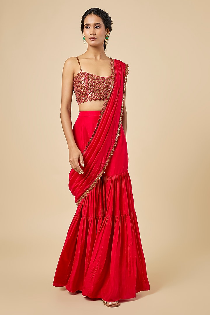 Surkh Lal Silk Gharara Wedding Saree Set by Punit Balana at Pernia's Pop Up Shop